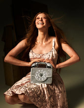 Kitsch Million Stars Phone Bag Silver