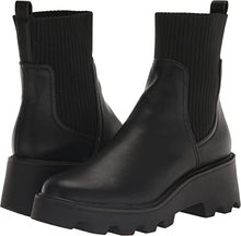 Villa Fashion Boots in Black