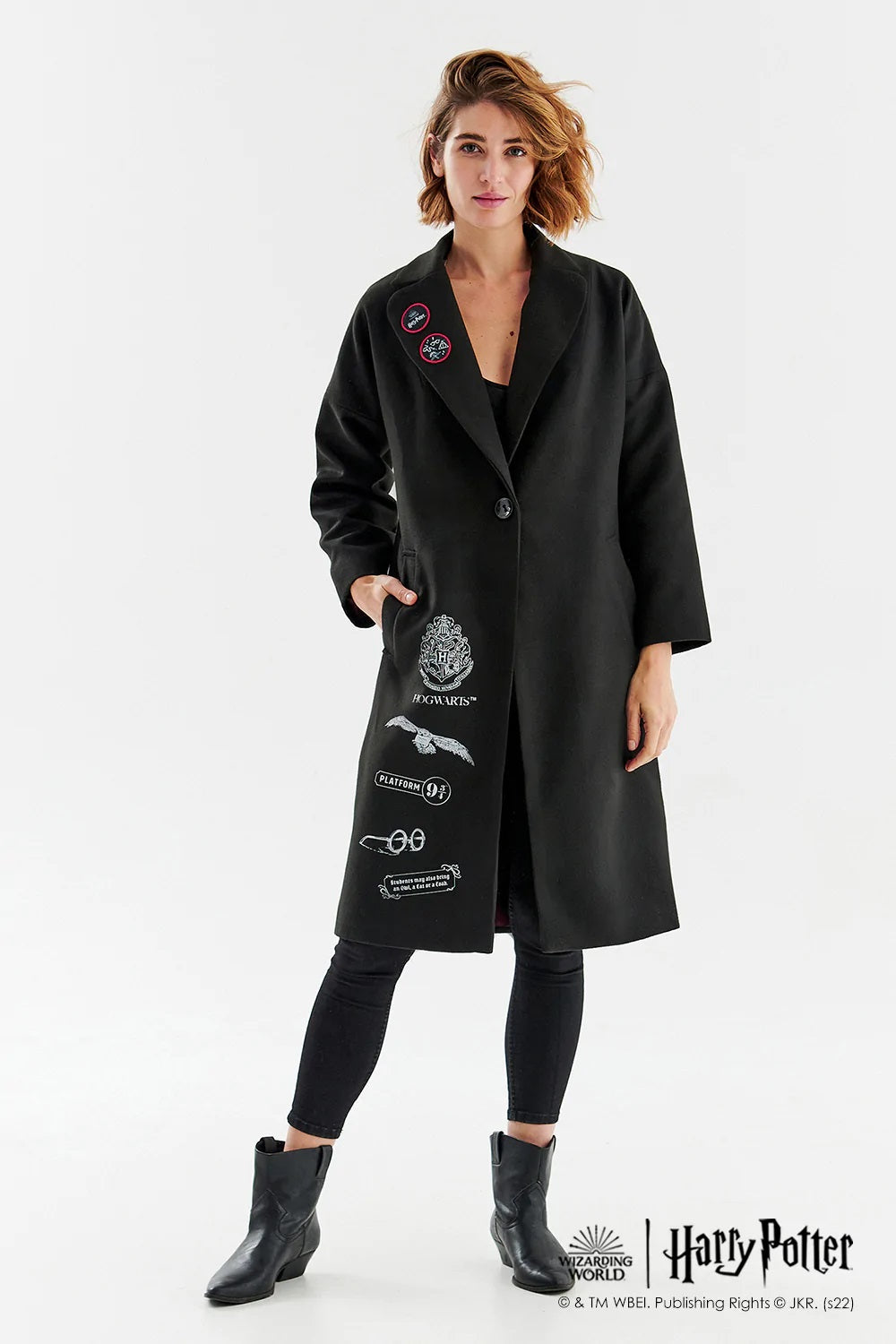 Classic Coat Diagon Alley in Black