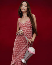 Kitsch Shake It Up Crossbody Bag in Silver