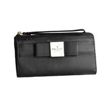 Primrose Hill Layton Leather Wristlet Black