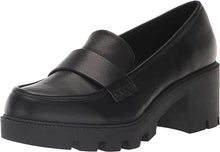 Neeka Lug Loafers in Black