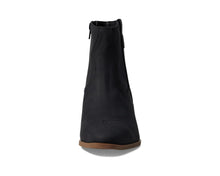 Pueblo Ankle Boots in Black