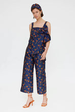 Top with Flowers Jacquard Print