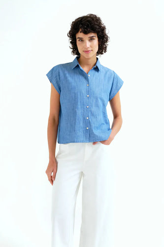 100% Cotton Chambray Light Blue Short Sleeve Shirt