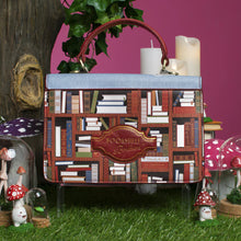 Vendula London Bookshelf Boulevard Cassie Bag