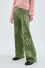 Straight Long Knit Pants with Flower Print