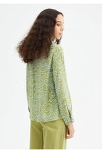 Wave Print Shirt with Patch Pockets