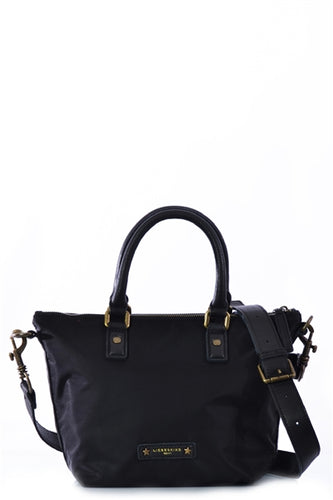 Arielle D Satchel