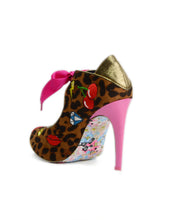 Pop Kiss Platform Heels In Tan Gold