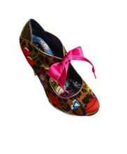 Pop Kiss Platform Heels In Tan Gold