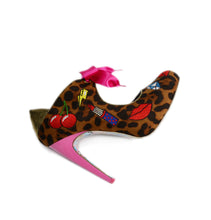 Pop Kiss Platform Heels In Tan Gold