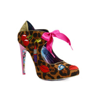 Pop Kiss Platform Heels In Tan Gold